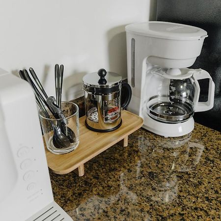 Centrally Located 2Br Overton Square Unit 2 Fast Wifi Free Parking Yes Pets Memphis Dış mekan fotoğraf
