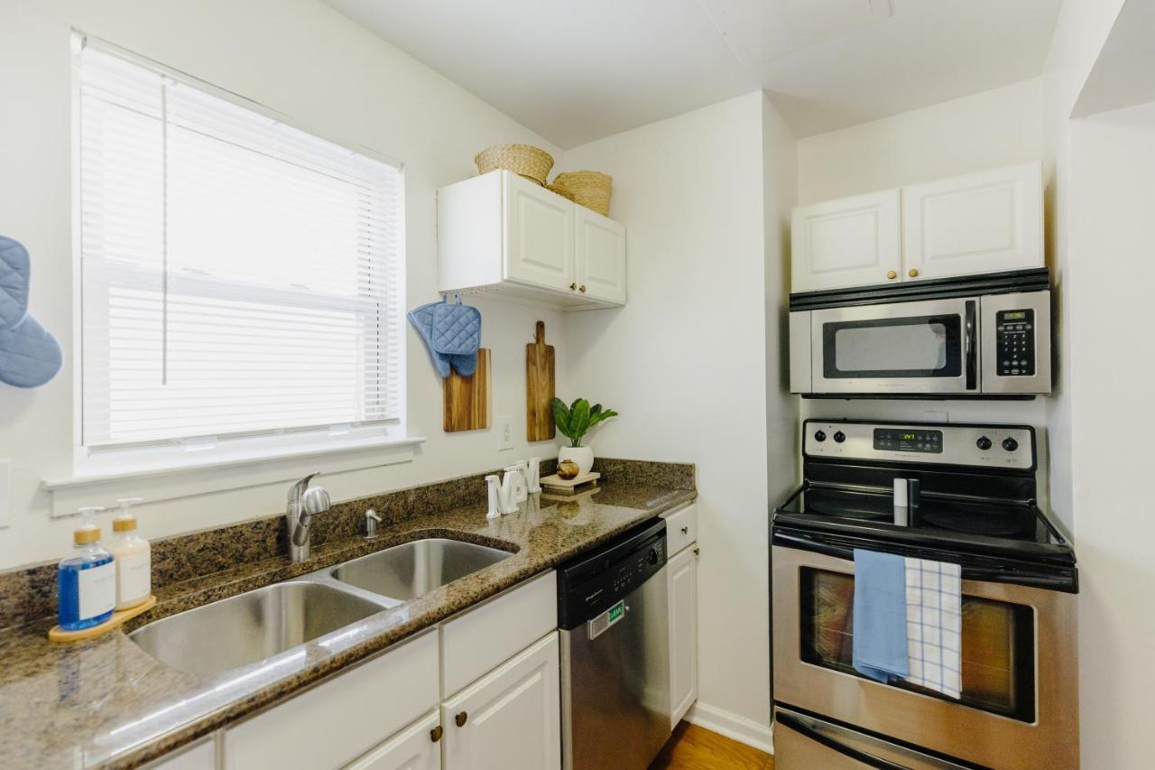 Centrally Located 2Br Overton Square Unit 2 Fast Wifi Free Parking Yes Pets Memphis Dış mekan fotoğraf