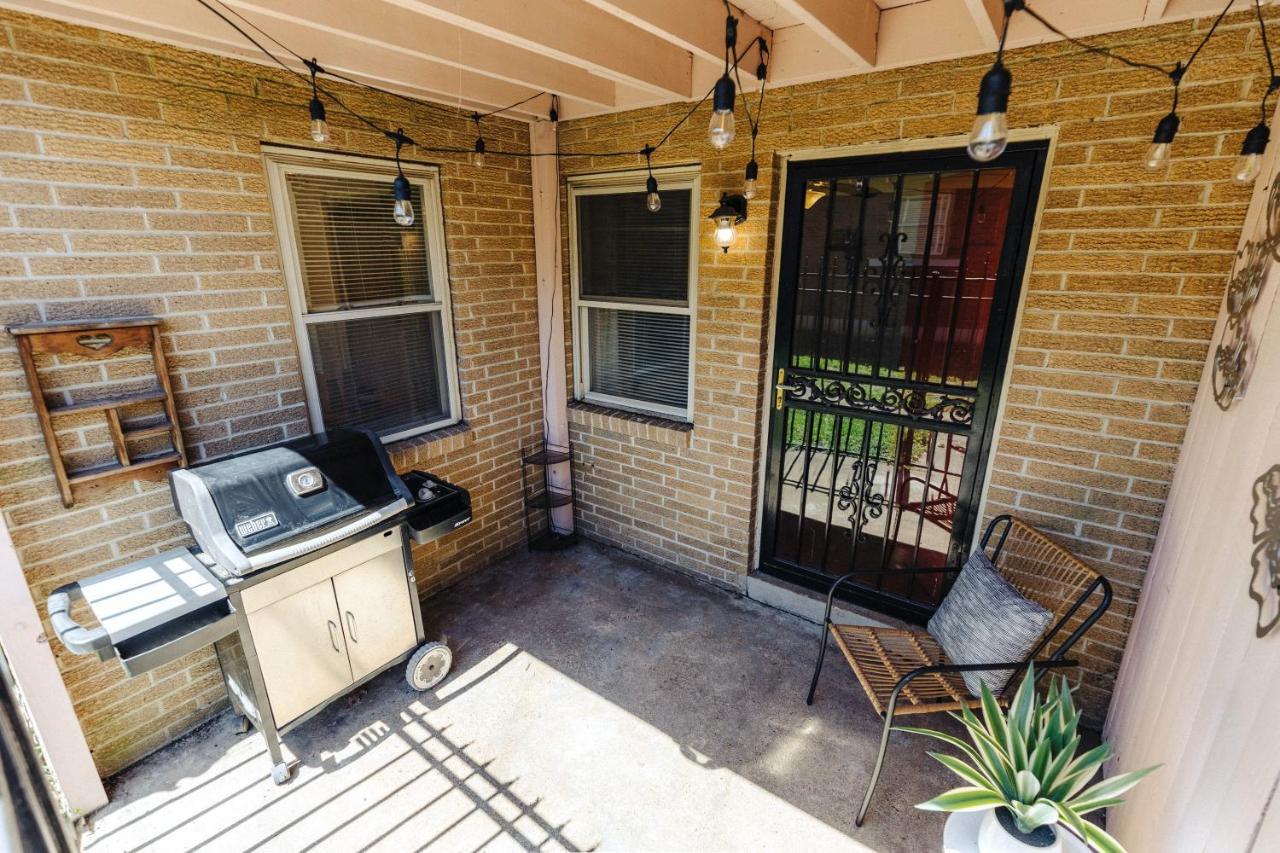 Centrally Located 2Br Overton Square Unit 2 Fast Wifi Free Parking Yes Pets Memphis Dış mekan fotoğraf